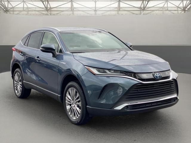 2021 Toyota Venza XLE