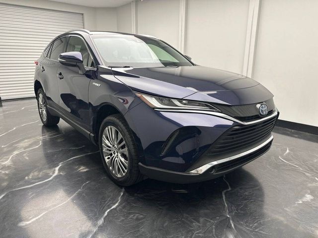 2021 Toyota Venza XLE