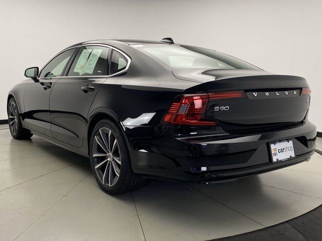 2021 Volvo S90 Momentum