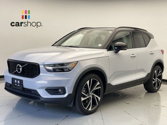 2021 Volvo XC40 R-Design