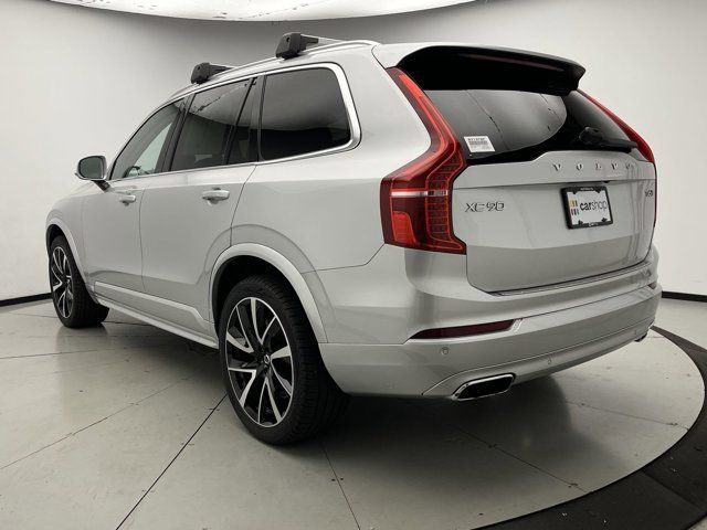 2021 Volvo XC90 Momentum