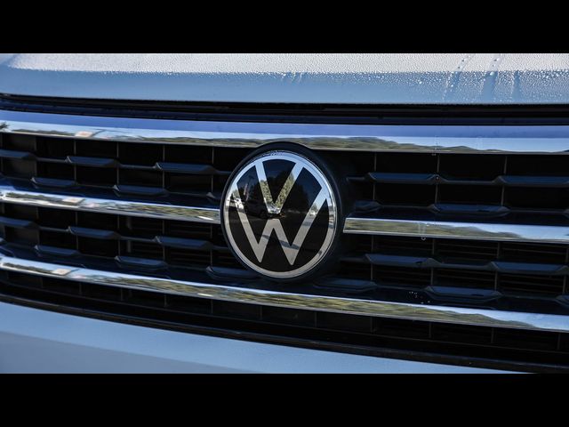 2021 Volkswagen Atlas 3.6L V6 SE Technology