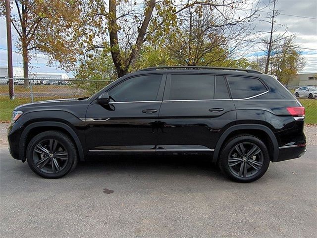 2021 Volkswagen Atlas 3.6L V6 SE Technology R-Line