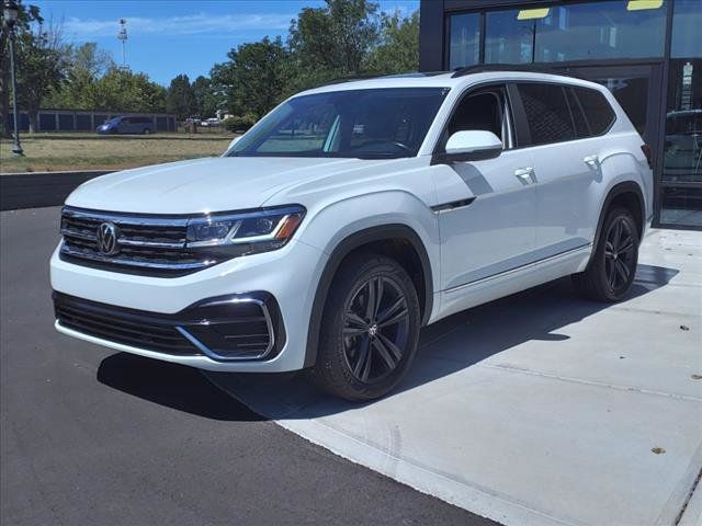 2021 Volkswagen Atlas 3.6L V6 SE Technology R-Line