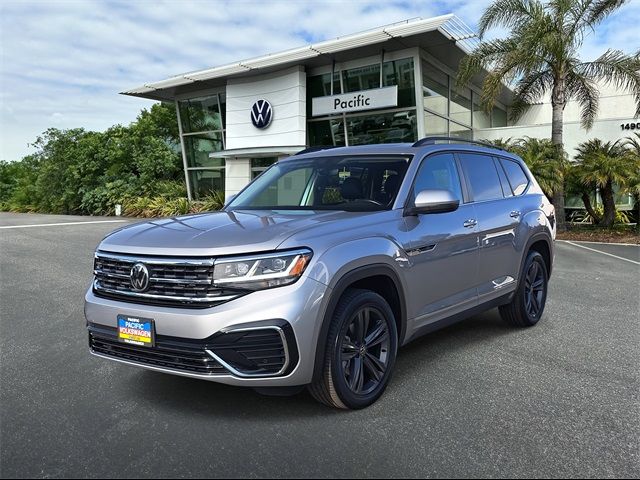 2021 Volkswagen Atlas 3.6L V6 SE Technology R-Line