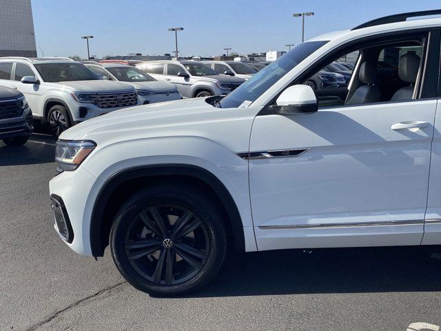 2021 Volkswagen Atlas 3.6L V6 SE Technology R-Line