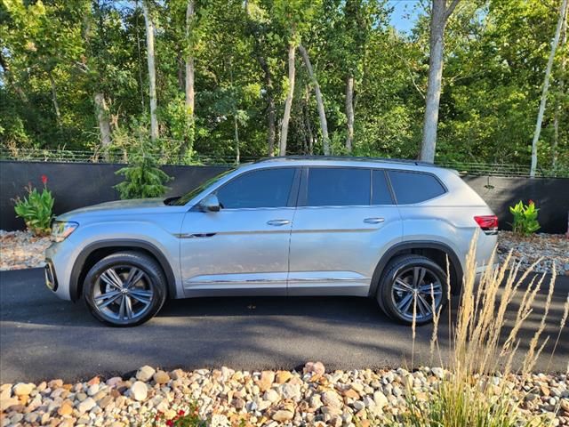 2021 Volkswagen Atlas 3.6L V6 SE Technology R-Line