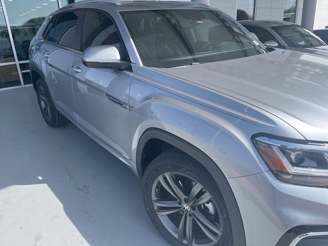 2021 Volkswagen Atlas Cross Sport 3.6L V6 SE Technology R-Line