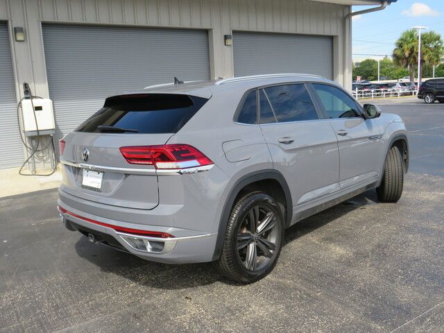 2021 Volkswagen Atlas Cross Sport 3.6L V6 SE Technology R-Line