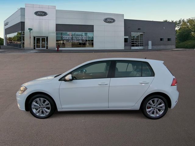 2021 Volkswagen Golf TSI