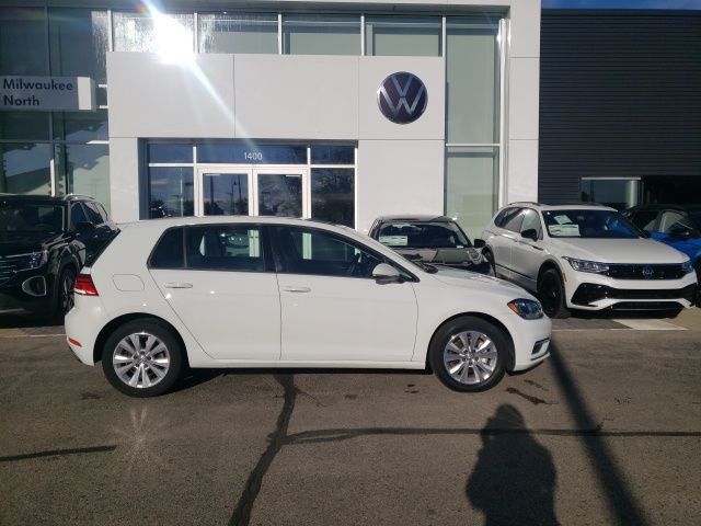 2021 Volkswagen Golf TSI