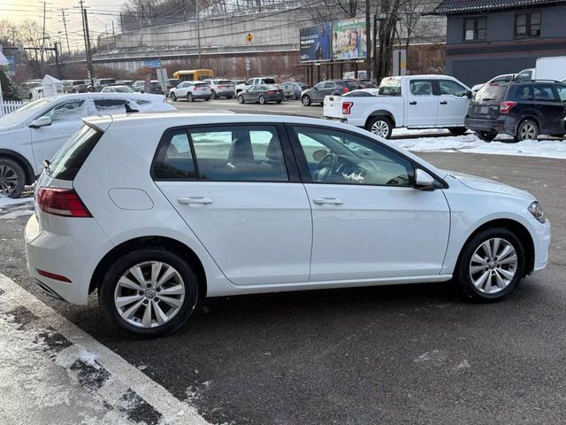 2021 Volkswagen Golf TSI