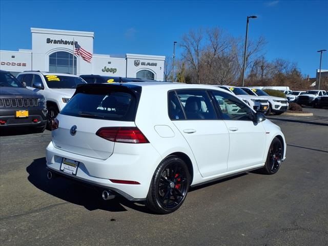 2021 Volkswagen Golf GTI SE