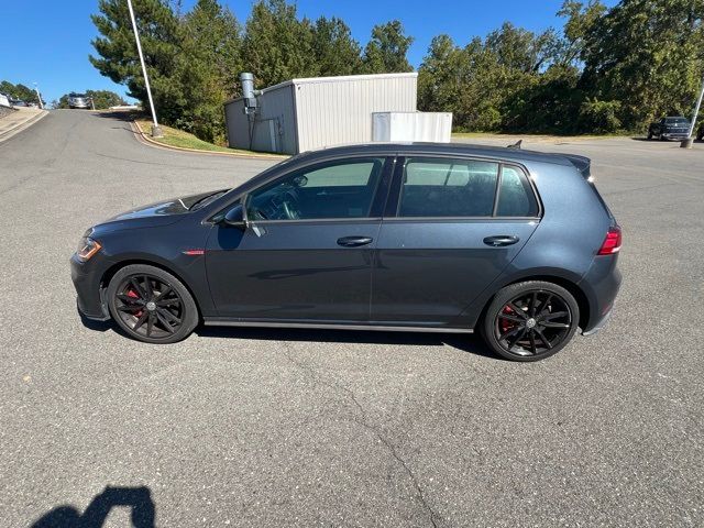 2021 Volkswagen Golf GTI SE