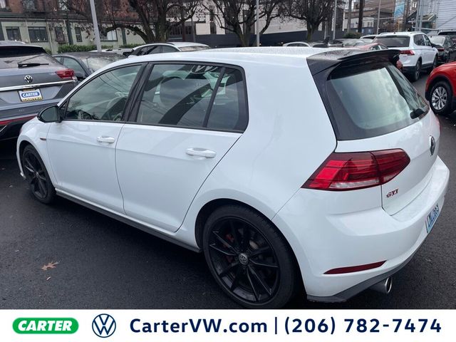 2021 Volkswagen Golf GTI S