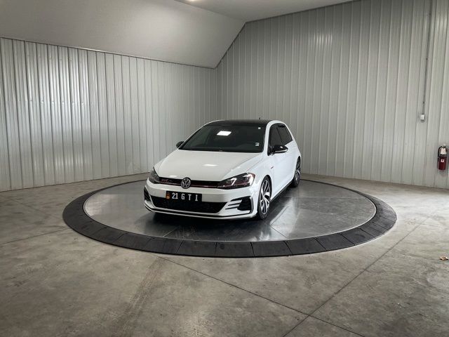 2021 Volkswagen Golf GTI SE