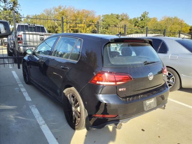 2021 Volkswagen Golf GTI SE