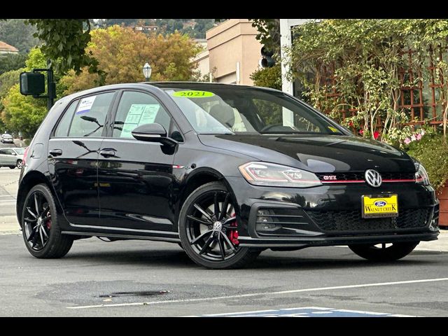 2021 Volkswagen Golf GTI SE