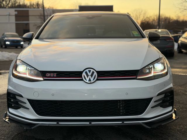 2021 Volkswagen Golf GTI Autobahn