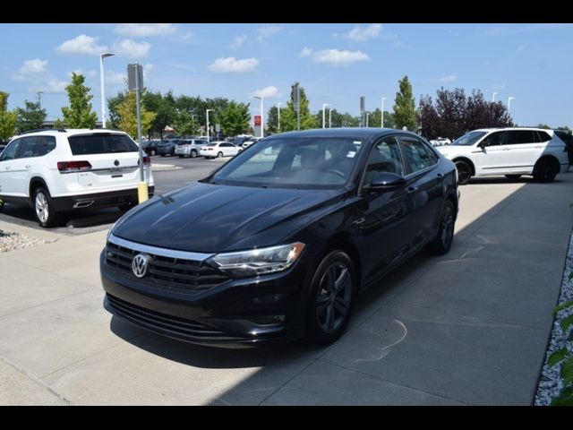 2021 Volkswagen Jetta R-Line