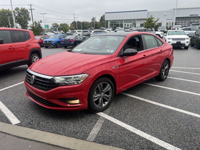 2021 Volkswagen Jetta R-Line