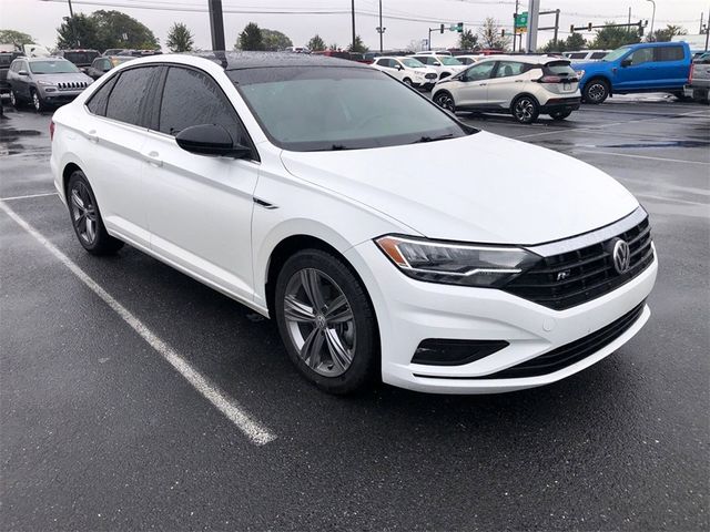 2021 Volkswagen Jetta R-Line