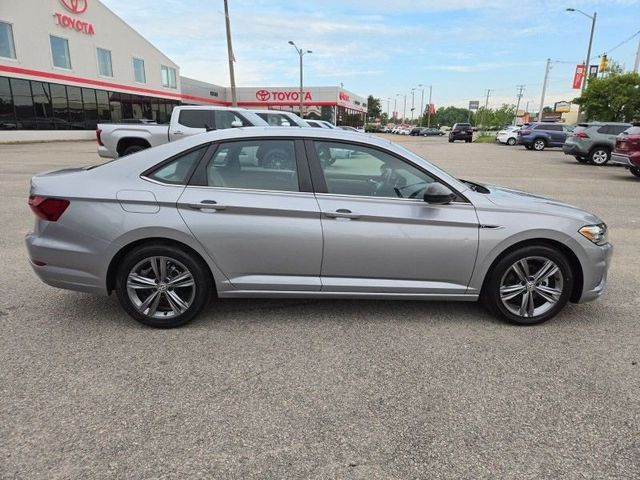 2021 Volkswagen Jetta R-Line