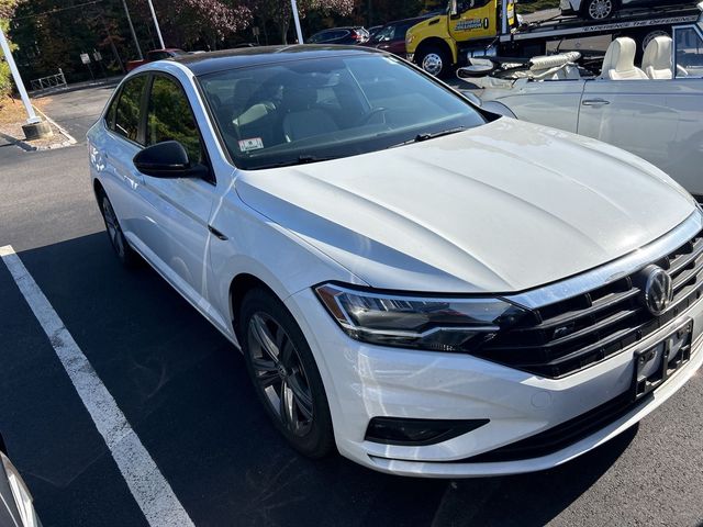 2021 Volkswagen Jetta R-Line