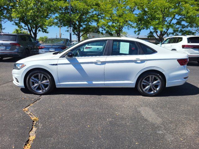 2021 Volkswagen Jetta R-Line