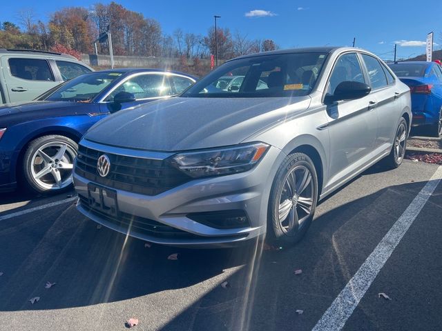 2021 Volkswagen Jetta R-Line