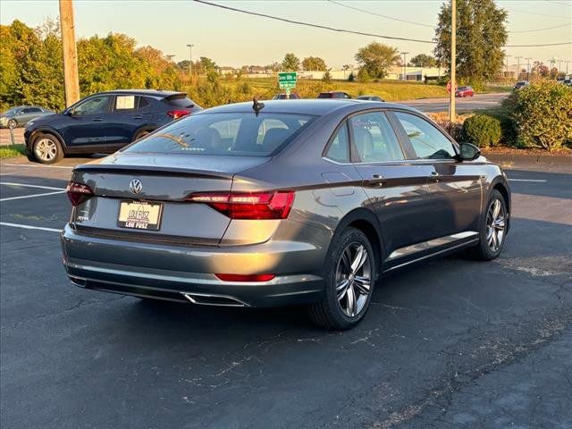 2021 Volkswagen Jetta R-Line