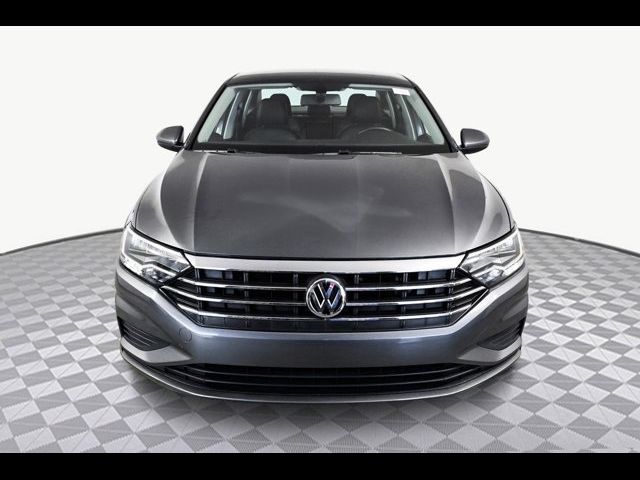 2021 Volkswagen Jetta R-Line