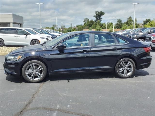 2021 Volkswagen Jetta R-Line