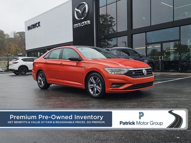 2021 Volkswagen Jetta R-Line