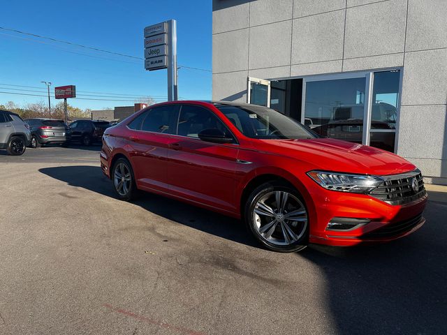 2021 Volkswagen Jetta R-Line