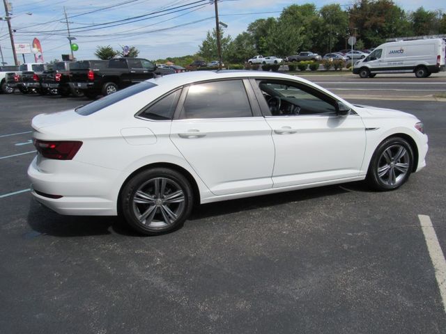 2021 Volkswagen Jetta R-Line