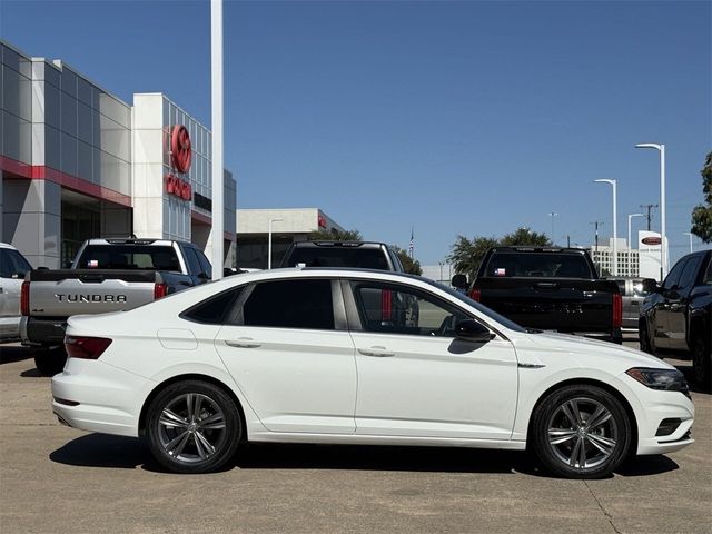 2021 Volkswagen Jetta R-Line