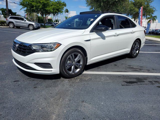 2021 Volkswagen Jetta R-Line