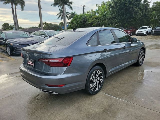 2021 Volkswagen Jetta SEL Premium