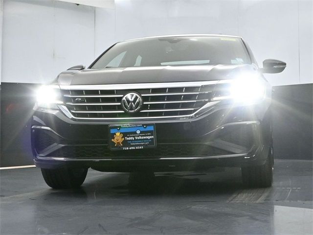 2021 Volkswagen Passat 2.0T R-Line