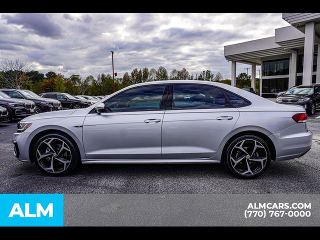 2021 Volkswagen Passat 2.0T R-Line