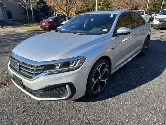 2021 Volkswagen Passat 2.0T R-Line