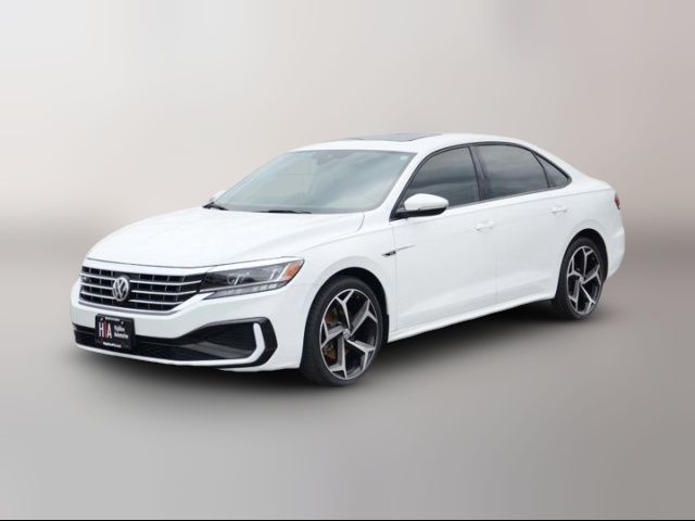 2021 Volkswagen Passat 2.0T R-Line