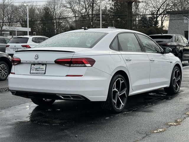 2021 Volkswagen Passat 2.0T R-Line