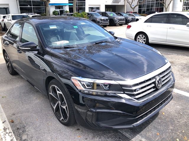 2021 Volkswagen Passat 2.0T R-Line