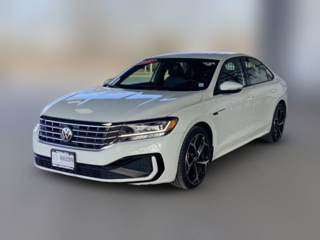 2021 Volkswagen Passat 2.0T R-Line