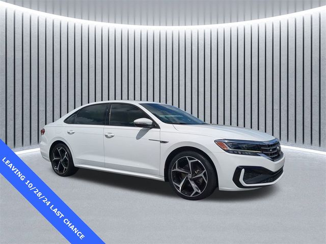 2021 Volkswagen Passat 2.0T R-Line