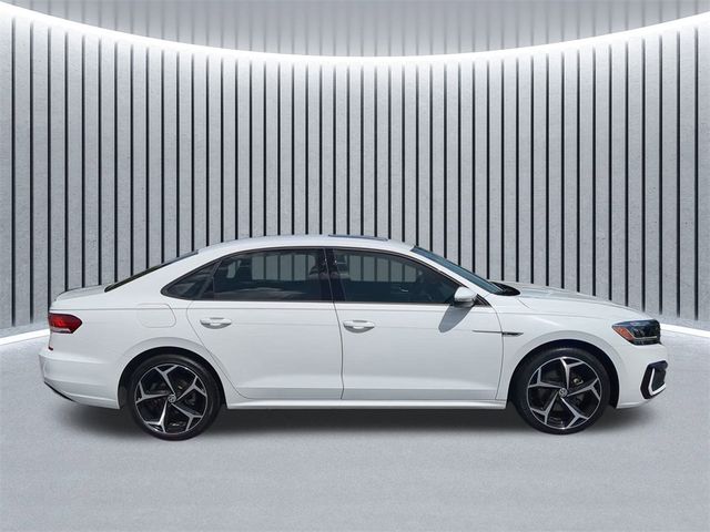 2021 Volkswagen Passat 2.0T R-Line