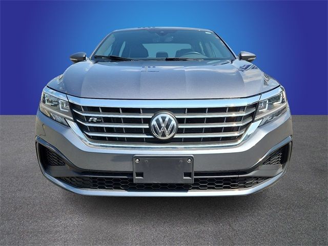 2021 Volkswagen Passat 2.0T R-Line