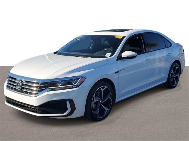 2021 Volkswagen Passat 2.0T R-Line